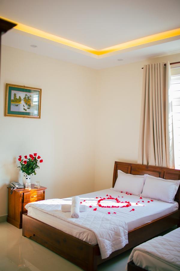 Nhat Nga Hotel Vung Tau Exterior photo